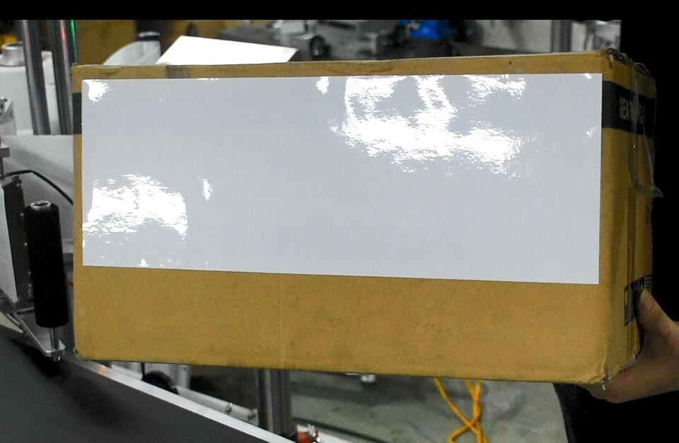 流水線貼標機大紙箱雙面貼標視頻